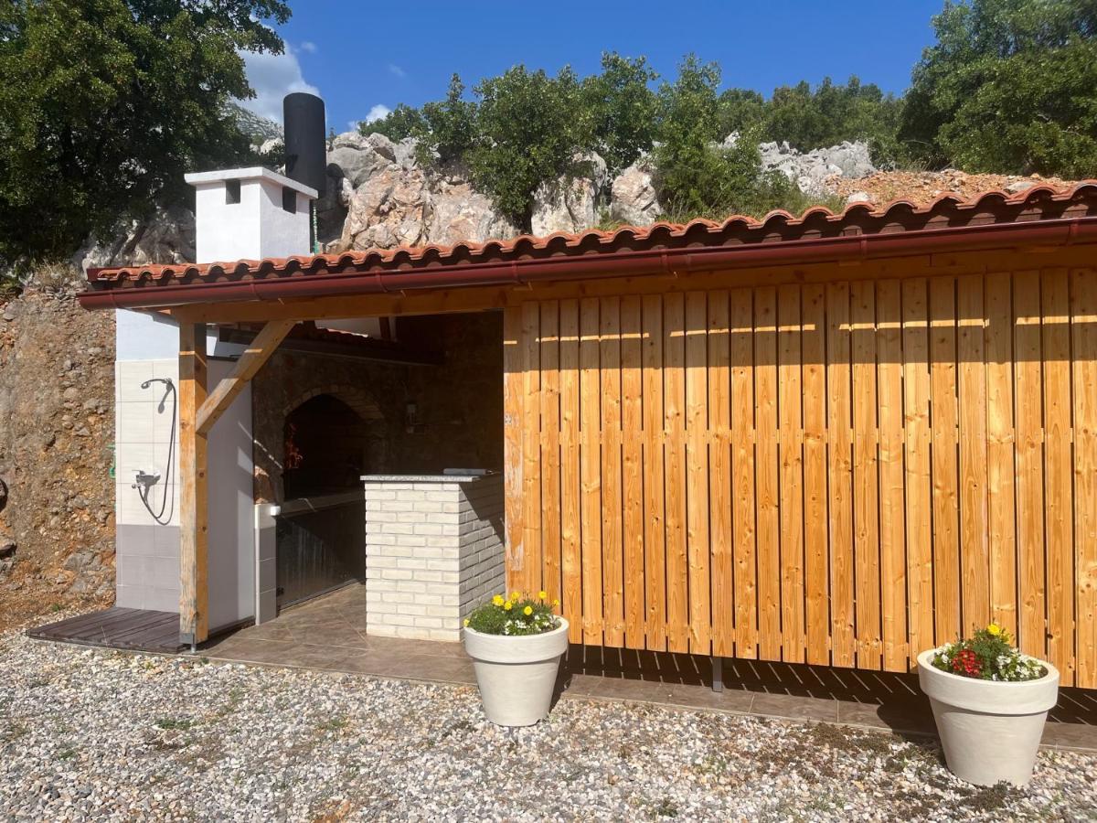 Apartmani Marijana Cesarica Exterior foto
